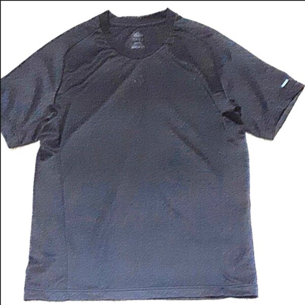 adidas 半袖Tシャツ