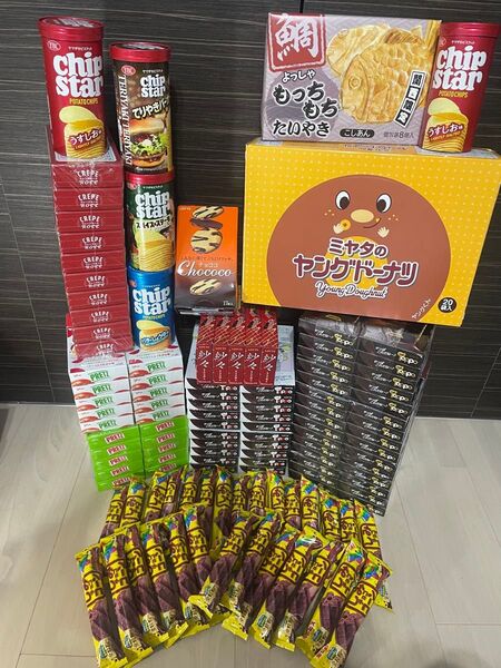 大量お菓子詰め合わせセット140個トッポ紗々チップスターコしみチョコプリッツヤングドーナツチョココクレープロールもっちもちたいやき