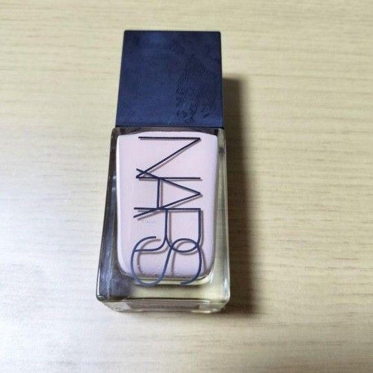 NARS ナーズ ライトリフレクティング ファンデーション