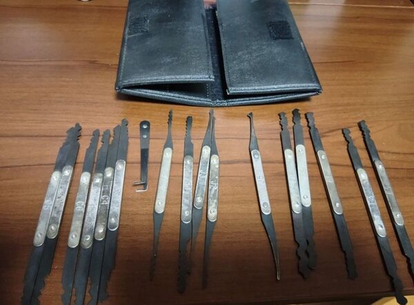 特殊工具 ツールセット 解錠