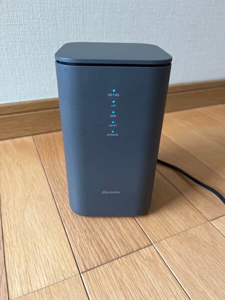 docomo NTTドコモ HR02 ホームルーター シャープ ダークグレー Wi-Fi home 5G