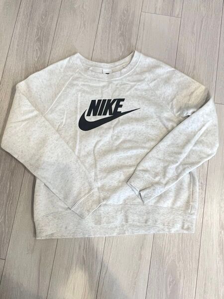 NIKE トレーナー ナイキ スウェット 長袖 グレー