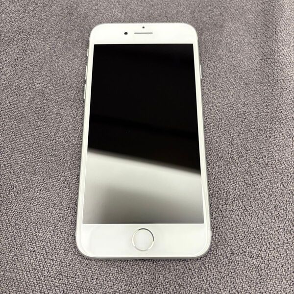 iPhone7 Apple SIMロックなし シルバー SIMフリー