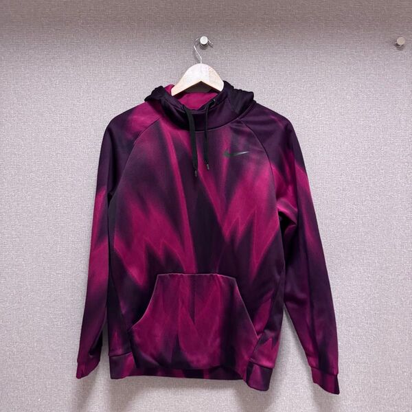 ナイキ(NIKE) THERMA-FIT AOP ZONE フーディ