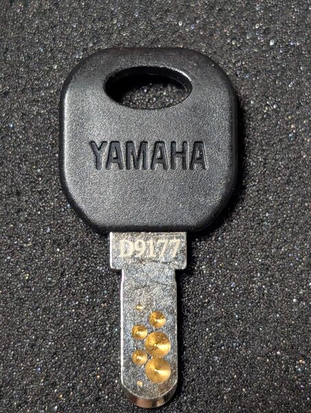 D9177 ヤマハ 電動自転車 スペアキー ディンプルキー 電動 アシスト 自転車 合鍵 鍵 ブリヂストン YAMAHA PAS
