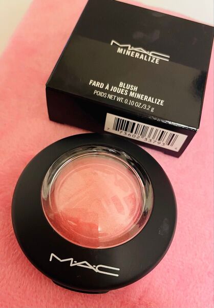美品 M・A・C ミネラライズ ブラッシュ(デインティ)