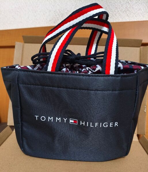 トミーヒルフィガー ミニ保冷バッグ お弁当バッグ ゴルフグッズ 新品未使用 ※値引き不可×