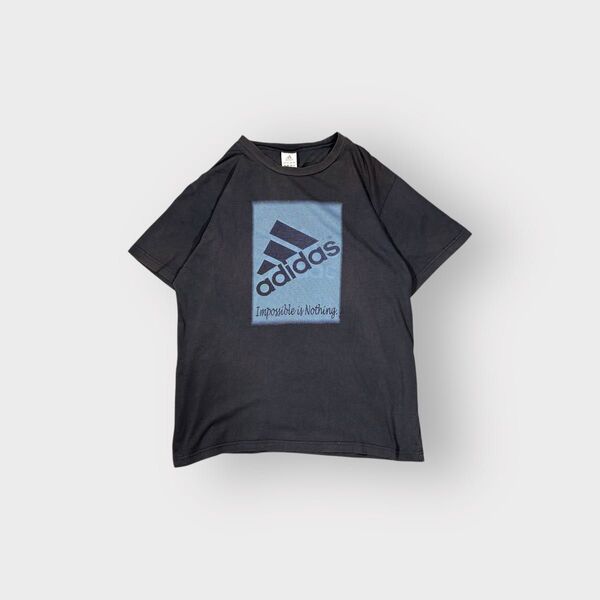古着 00s adidas 半袖 Tシャツ フェード ブラック デカロゴ 短丈 cityboy アディダス パフォーマンスロゴ