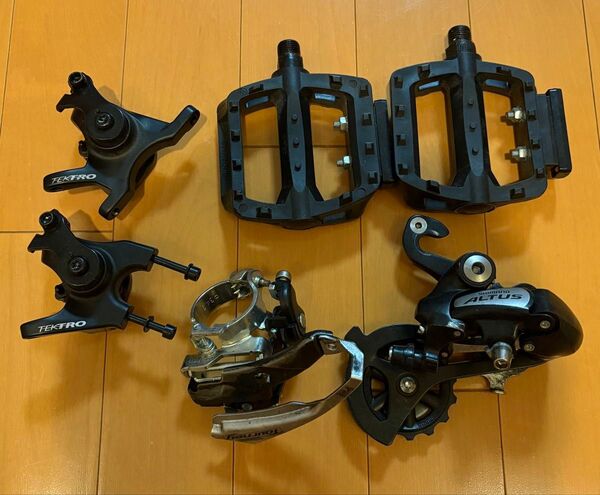 自転車パーツ セット SHIMANO シマノ ディスクブレーキ TEKTRO ロードバイク TREK 自転車 パーツ