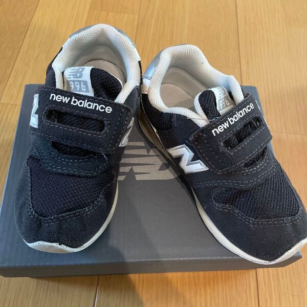 new balance 996 IZ996L ブラック 15.5cm キッズ スニーカー