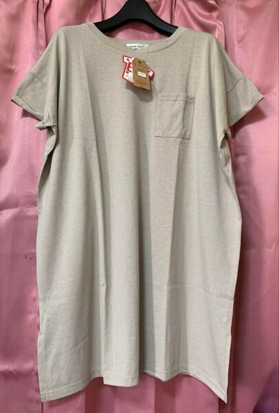 大きいサイズ膝丈ワンピース 5L 相当 ストレッチ 薄手 ドライタッチ 冷感タッチ トップス Tシャツ 半袖カットソー チュニック