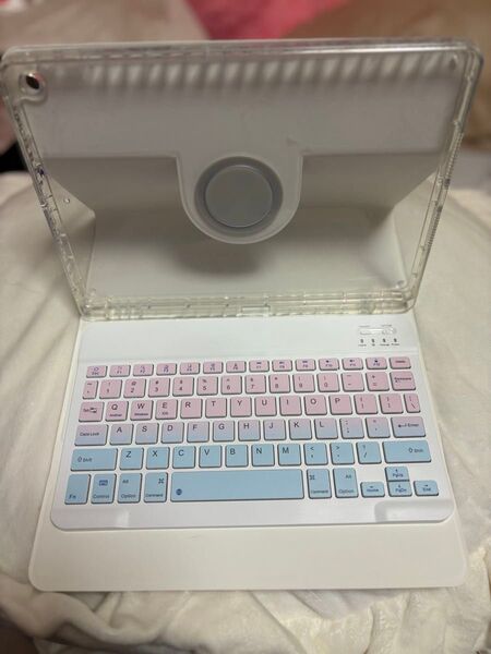 10.2インチ用 ◇ Bluetoothキーボード付きタブレットケース iPad7,8,9