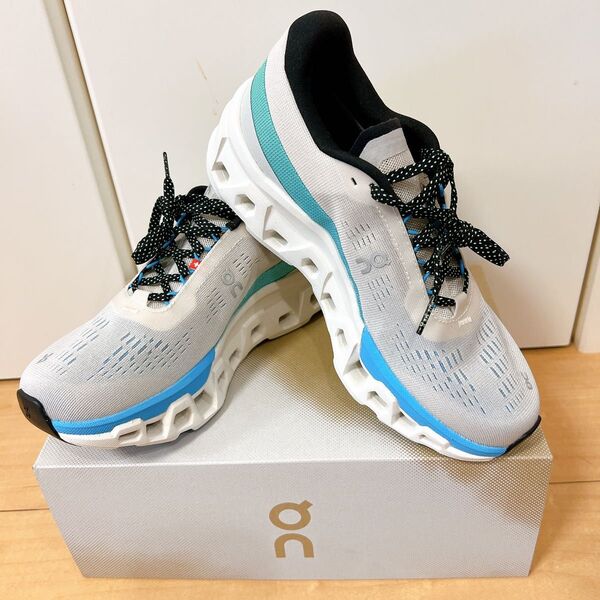 On Cloudmonster2 Cream | Horizon 24.0cm ランニングシューズ