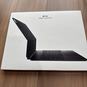 未使用品 Magic Keyboard 13 M4