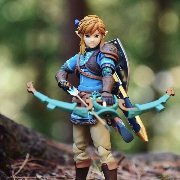 【中古品】ゼルダの伝説 リンク ティアーズ オブ ザ キングダムver. DXエディション
