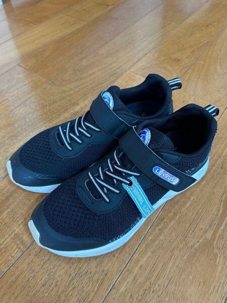 ムーンスター LUVRUSH. スニーカー 22.5センチ 防水