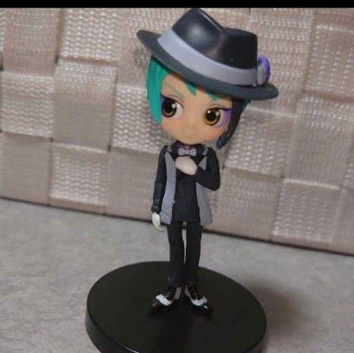 ツイステ ジェイド Qposket キューポスケット プチ フィギュア