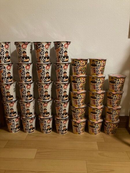 ・日清 新みそきんラーメン濃厚味噌×20個、新みそきんメシ濃厚味噌×14個