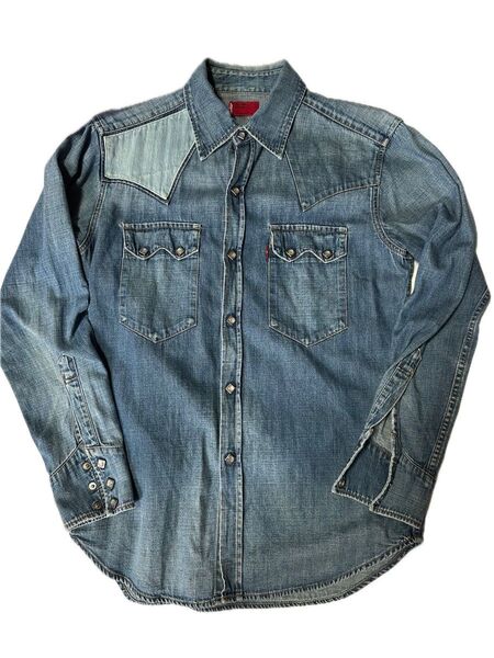 Levi's デニムシャツ Mサイズ