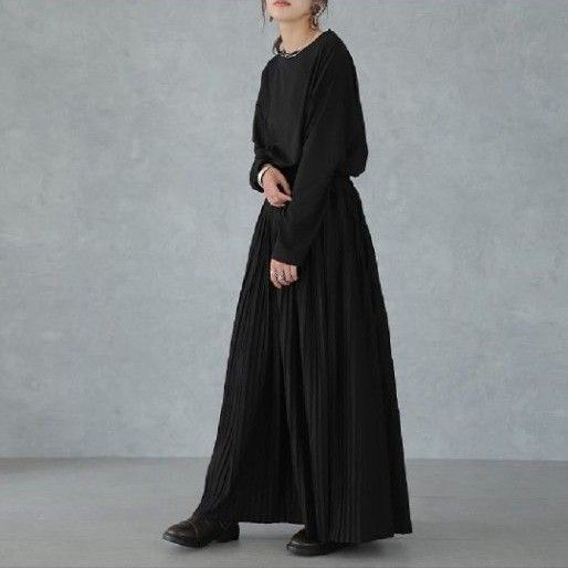 ロングワンピース 黒 ブラック シンプル