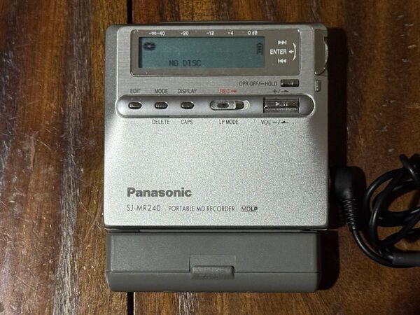 【通電のみOK】Panasonic パナソニック ポータブルMDプレーヤー SJ-MR240レコーダー