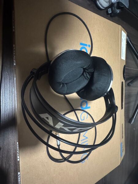 AKG モニターヘッドフォン K271 MK2 密閉型 改造多数 ほぼ未使用 ヘッドホン ヘッドフォン