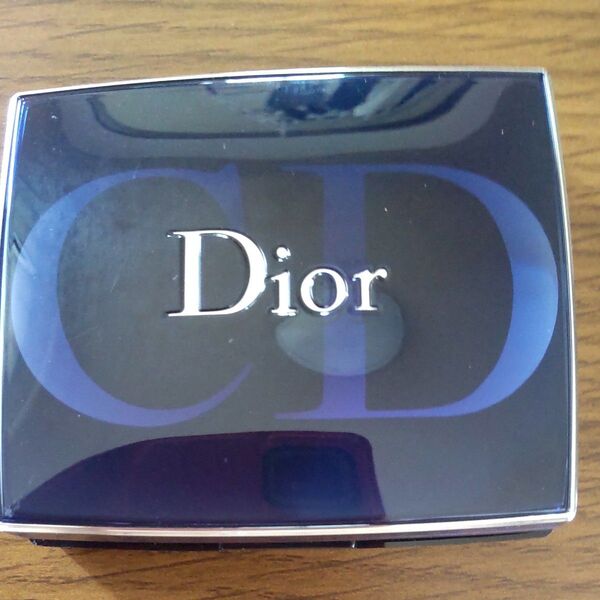 Dior アイシャドウパレット ブルー系