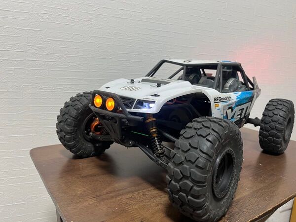 axial yeti 1/10 ロックレーサー アキシャル RC ロッククローラー 名車