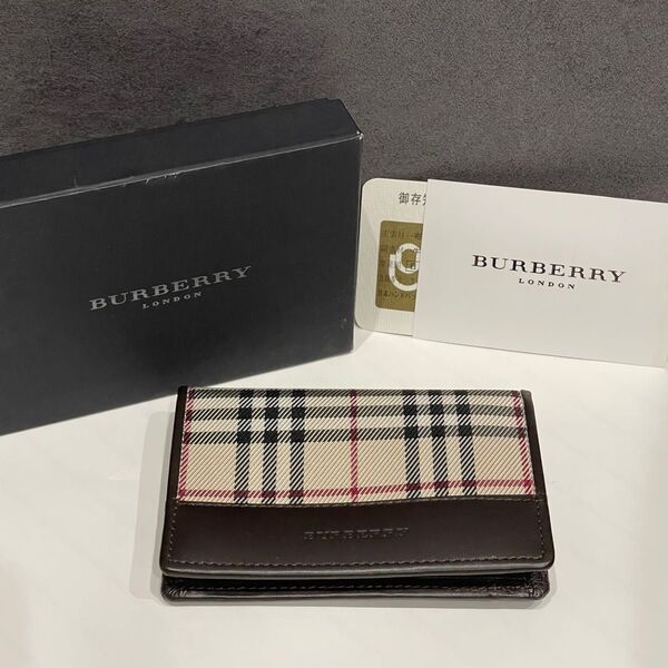 新品・未使用 バーバリー ノバチェック柄 カードケース 定期入れ BURBERRY パスケース