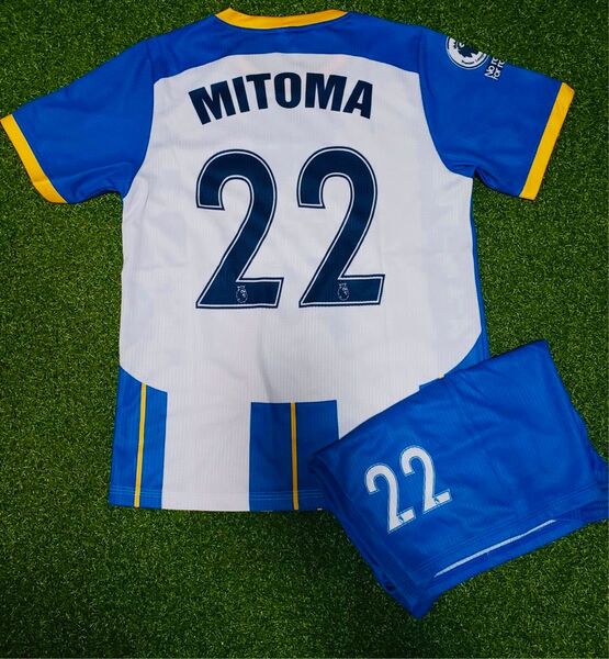 ブライトン 三笘薫 ホーム ユニフォーム キッズ 子供用 サッカー 上下セット。以下サイズがございます。