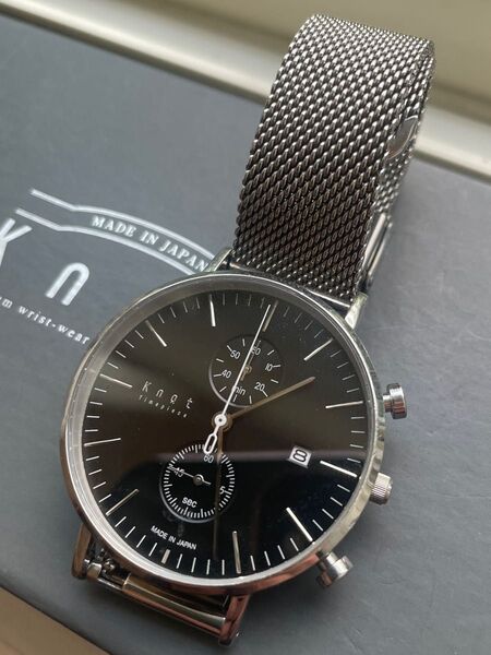 【稼働中美品】knot腕時計39㎜ブラック、シルバーメッシュベルト(*^_^*)メンズレディース