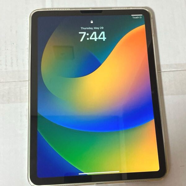 iPad Air 4 10.9インチ Wi-Fiモデル グリーン 64GB ケースおまけ A2316