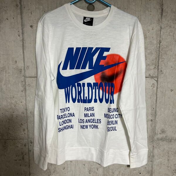 NIKE ナイキ ロングTシャツ ロンT 長袖 ワールドツアー
