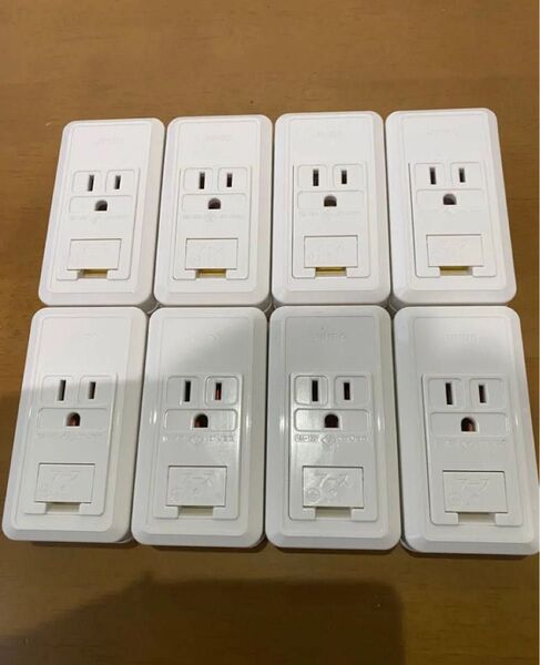 神保電器 露出形アースターミナル付 接地シングルコンセント 10個