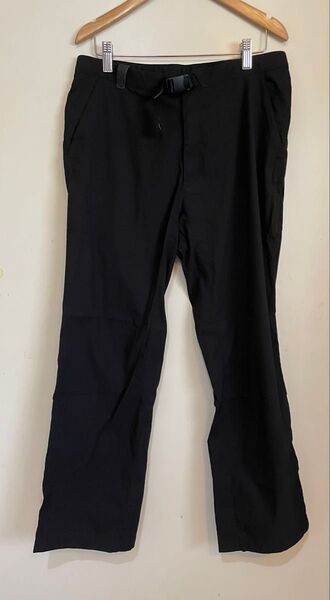 良品 モンベル ストレッチO.D.パンツ メンズS Mサイズの方も 黒 トレッキングパンツ クライミングパンツ