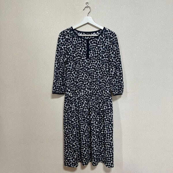 《Aquascutum》 アクアスキュータム (10) 日本製 ロングワンピース