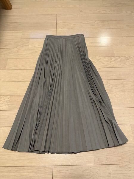 【美品】UNIQLO ユニクロC プリーツロングスカート Sサイズ