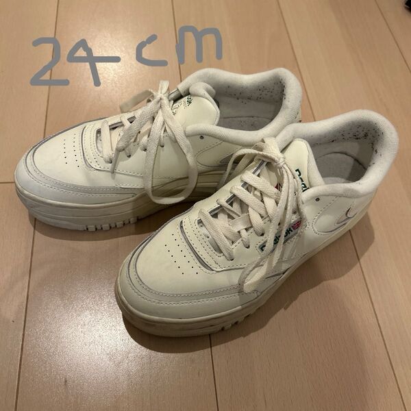 リーボック Reebok Club C Extra クラブシー スニーカー ニューバランス NIKE ホワイト