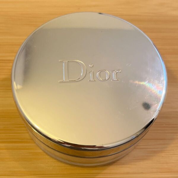 Dior カプチュールトータルパーフェクション ルースパウダー 001(フェイスパウダー)