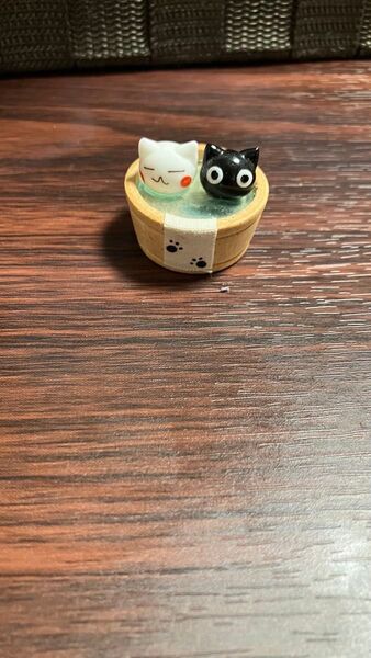 ねこ 置物 ガラス細工 小樽