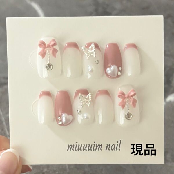 【現品】ネイルチップ ピンク 蝶々 リボン 韓国風 ワンホンネイル フレンチガーリー y2k ちゅるん 推し活