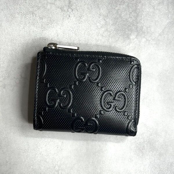 【美品】 GUCCI グッチ / GGエンボスミニウォレット 二つ折り財布 ミニ財布 L字ファスナー GGエンボスレザー ブラック