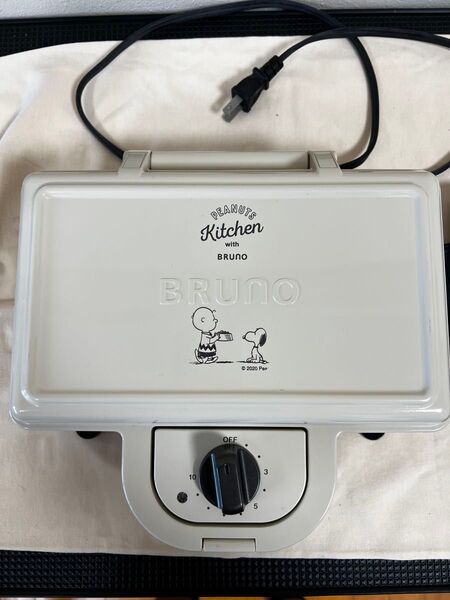 BRUNO ホットサンドメーカーダブル スヌーピー SNOOPY 調理器具