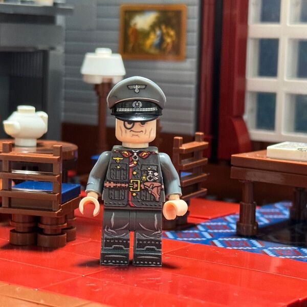 在庫ラスト1 【新品】ドイツ陸軍元帥 ヴァルター・モーデル LEGO互換 ミニフィグ ww2 LEGO ミニフィグ レゴ
