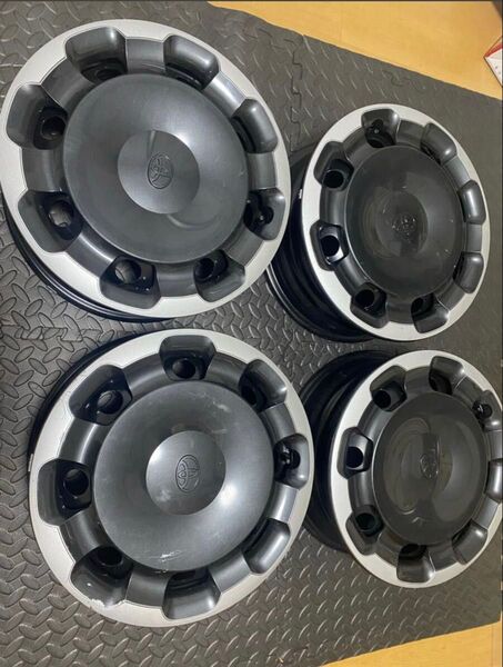 ②トヨタ シエンタ 純正スチールホイール 15インチ