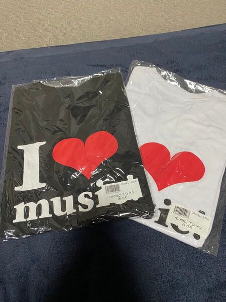 安室奈美恵アイラブミュージックTシャツBLACK・Whiteサイズ M Tシャツ ブラック