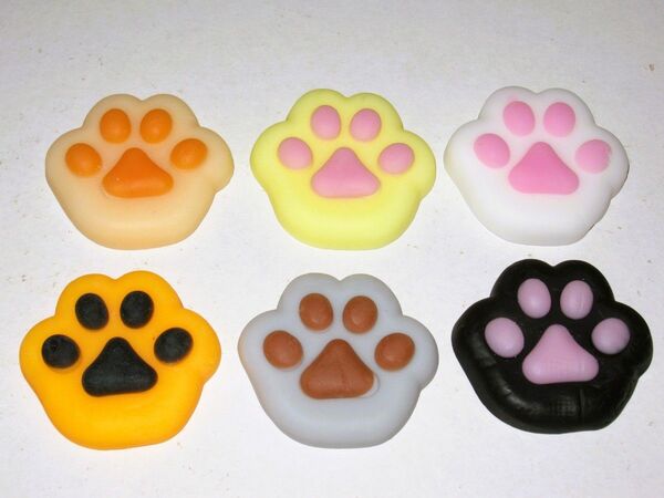 癒やし【ぷにぷに 肉球 スクイーズ 6個セット】気持ちいい にゃんこ 猫 ねこ 玩具 柔らかい 動物 アニマル おもちゃ 子供会