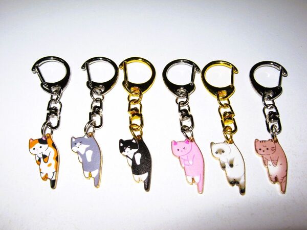 【にゃんこ キーホルダー 6個】三毛猫 グレー ハチワレ ピンク ポイント 茶トラ 猫 ネコ かわいい 小物 ミニ ストラップ