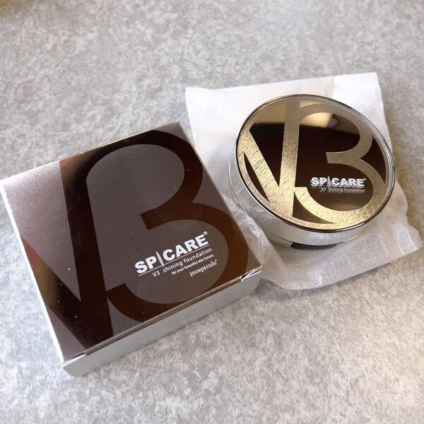 【新品未開封】V3 シャイニングファンデーション クッションファンデーション 本体 スピケア SPICARE