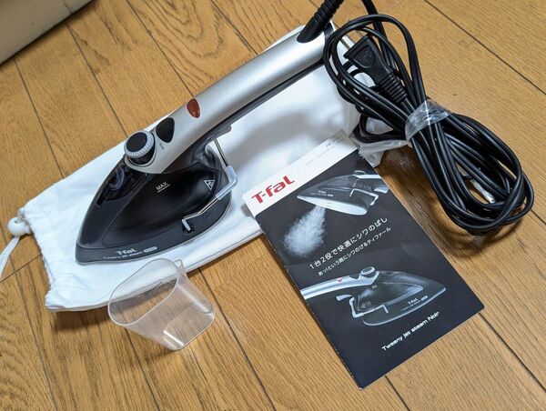 T-falジェットスチームノワール/ハンディアイロン、 スチームアイロン